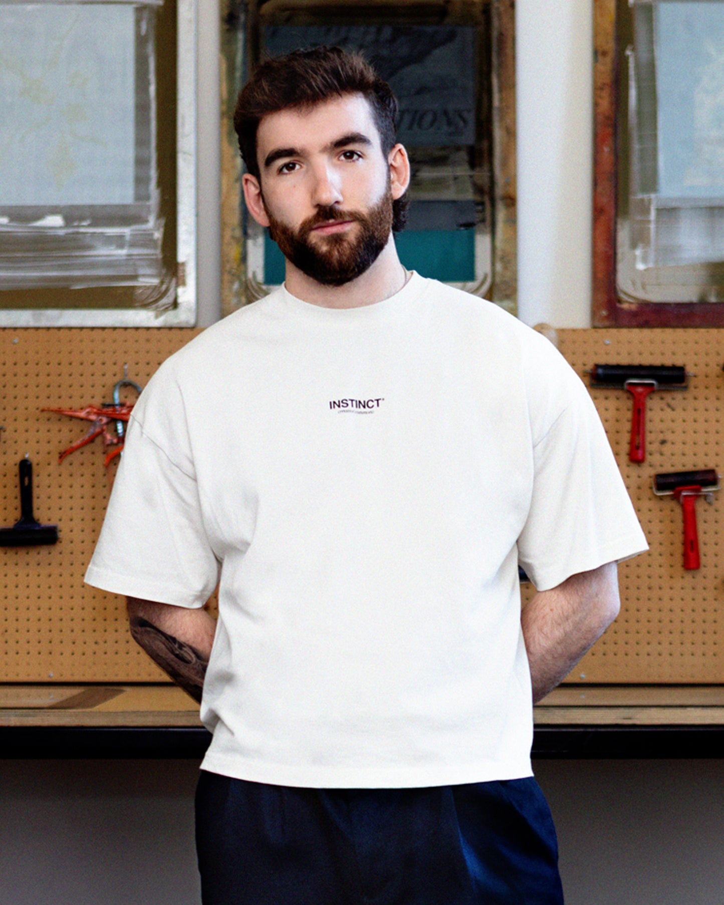 INTERSECTIONS Tee